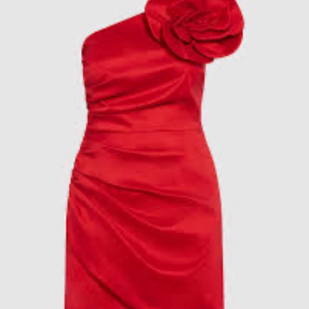 City Chic Scarlet One-Shoulder Dress